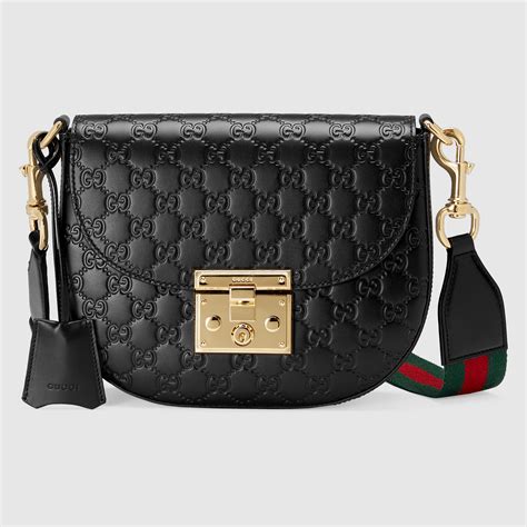 gucci shoulder bag finder